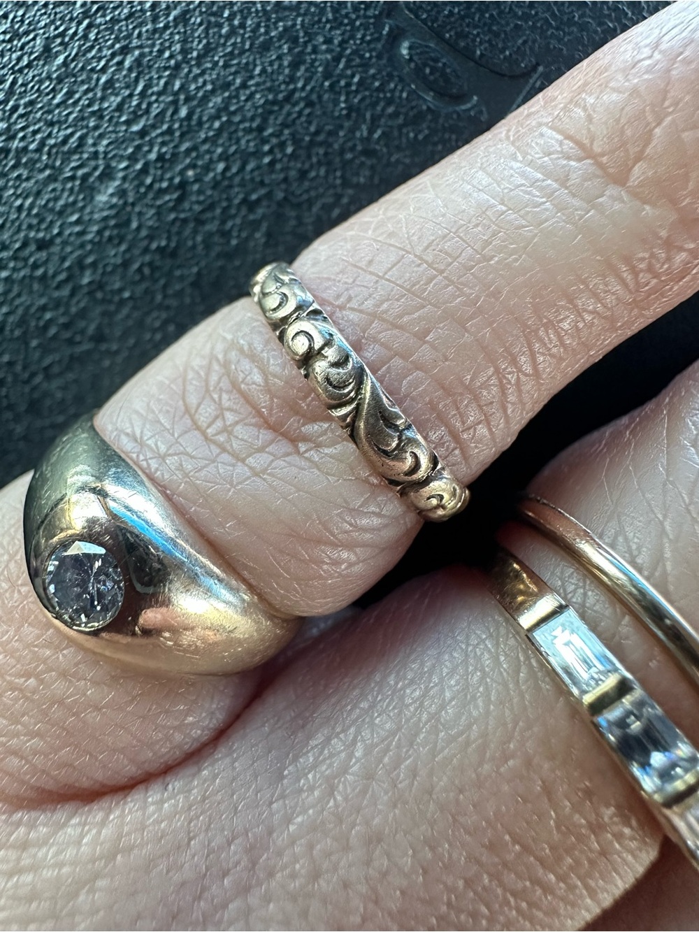 Antique 14k Gold Carved Scrollwork Ring